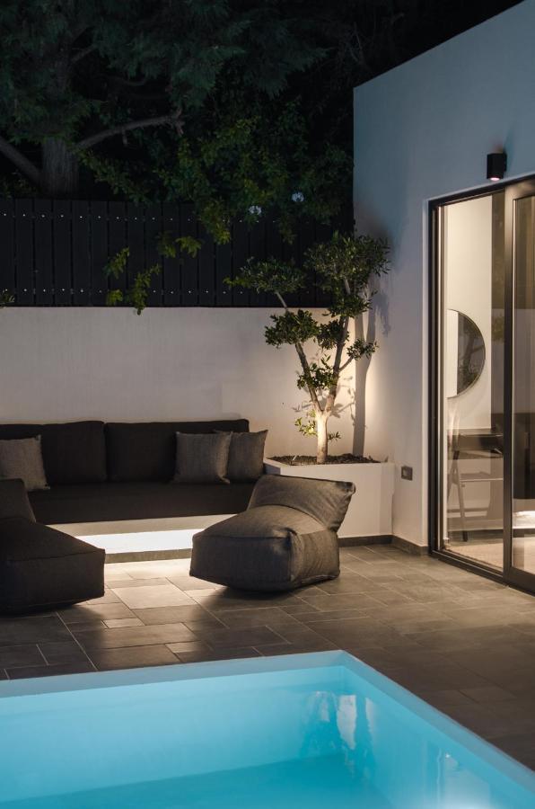 Hygge Suites ヘルソニソス エクステリア 写真