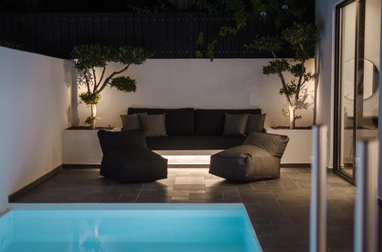Hygge Suites ヘルソニソス エクステリア 写真